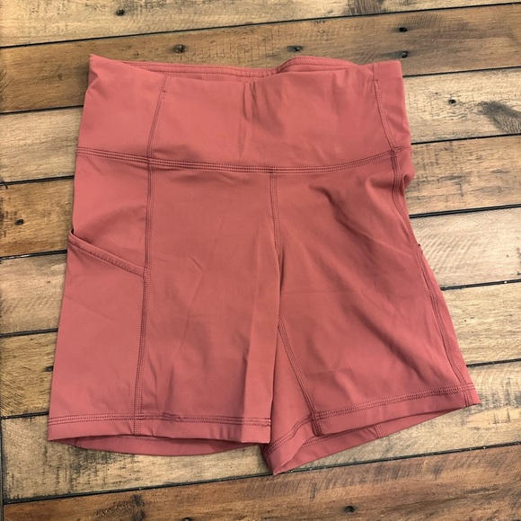 CRZ YOGA Pants - Pink Workout Shorts
